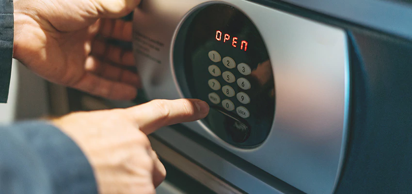 Cash Safe Openers in Kendall West, Florida