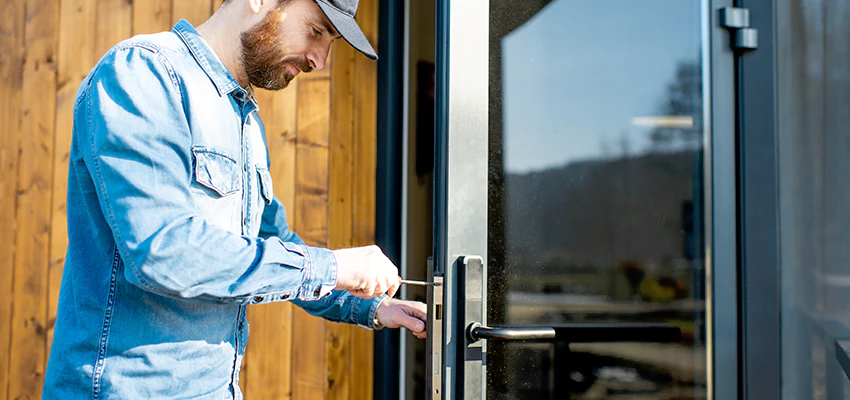 Frameless Glass Storefront Door Locks Replacement in Kendall West, FL